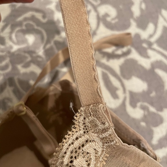 Natori Feathers Bra Bundle of 3 bras: 34D - Picture 9 of 10